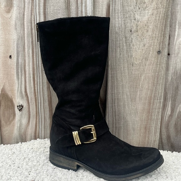 STEVE MADDEN Genuine suede, round toe moto boot w/ strap and buckle/strap - Picture 1 of 9